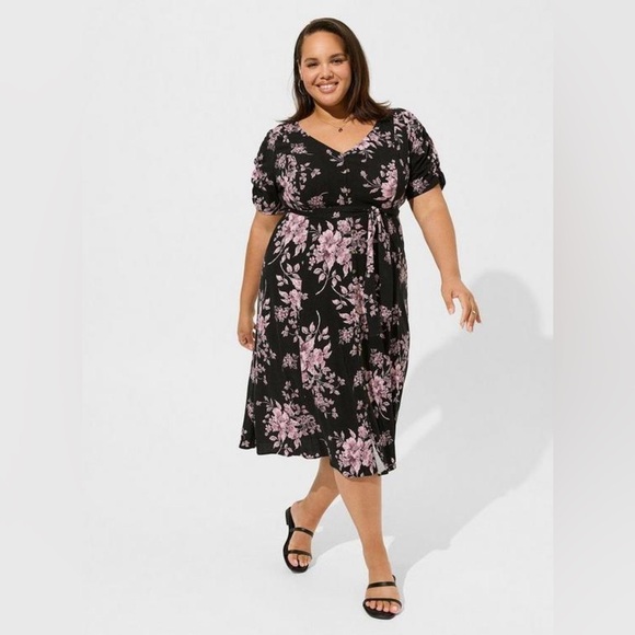 Torrid Dress Midi Rayon Slub Button Front Tie Black Pink Floral Plus Size 4X NEW - Picture 1 of 15
